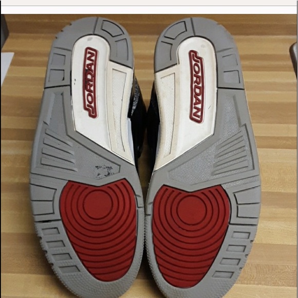 Jordan’s - Picture 5 of 5